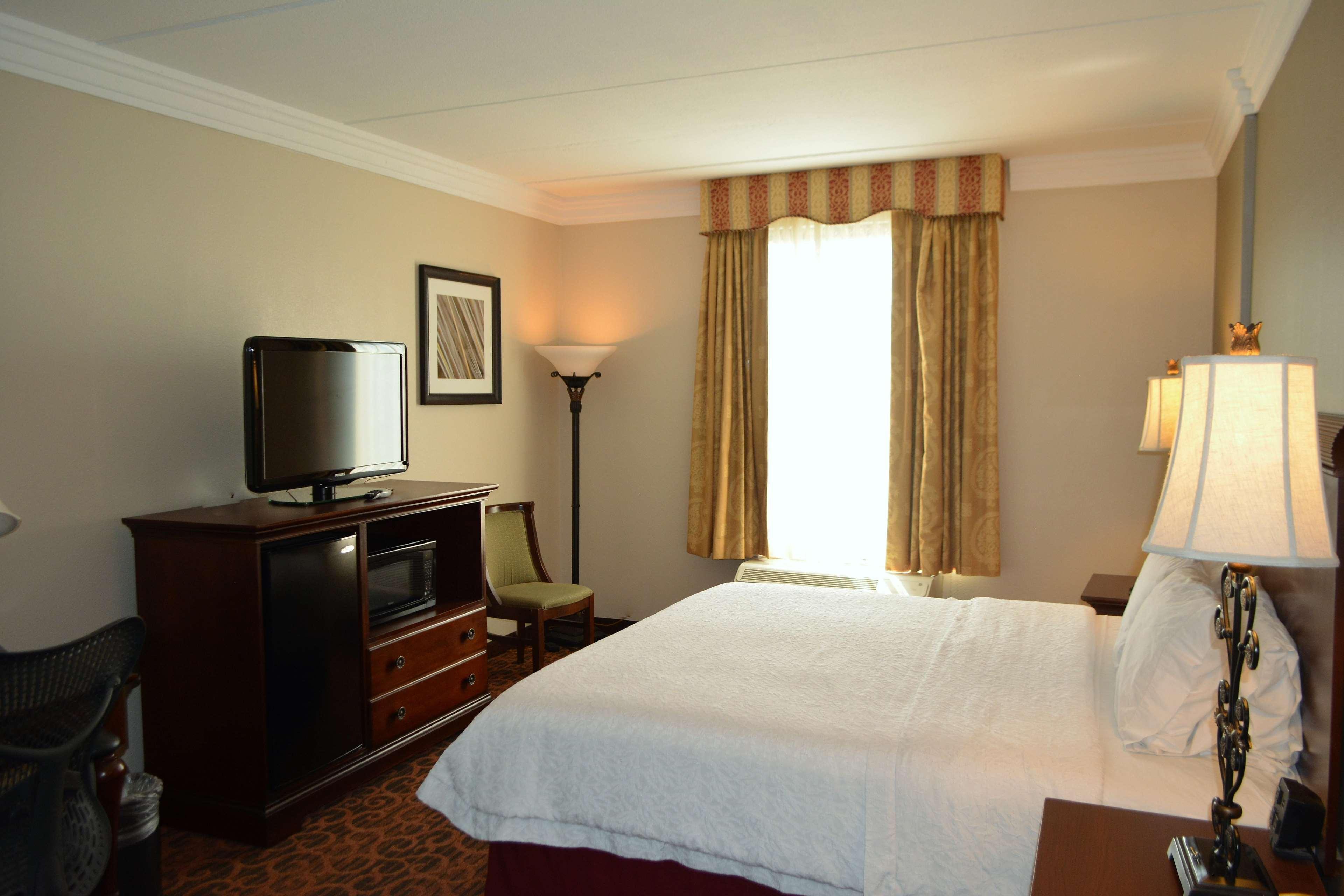 Hampton Inn And Suites Houston-Кейти Экстерьер фото