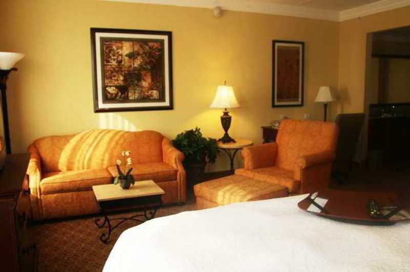 Hampton Inn And Suites Houston-Кейти Номер фото