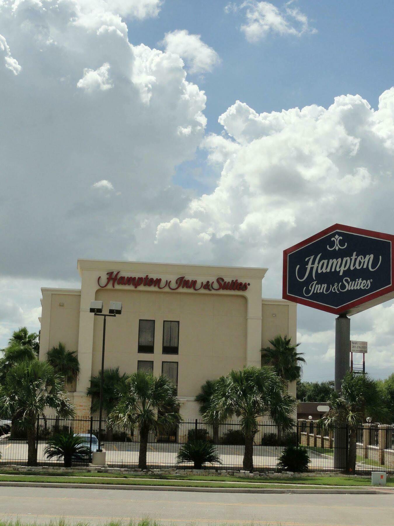 Hampton Inn And Suites Houston-Кейти Экстерьер фото